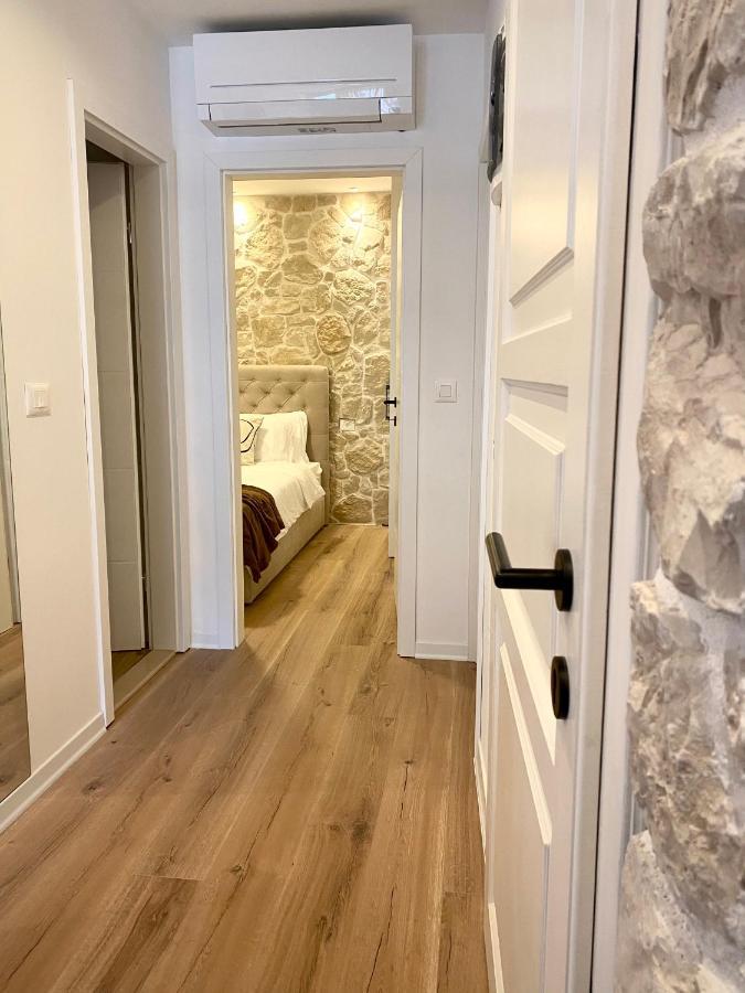 Apartment City Walls In Old Town Of Rovigno Esterno foto