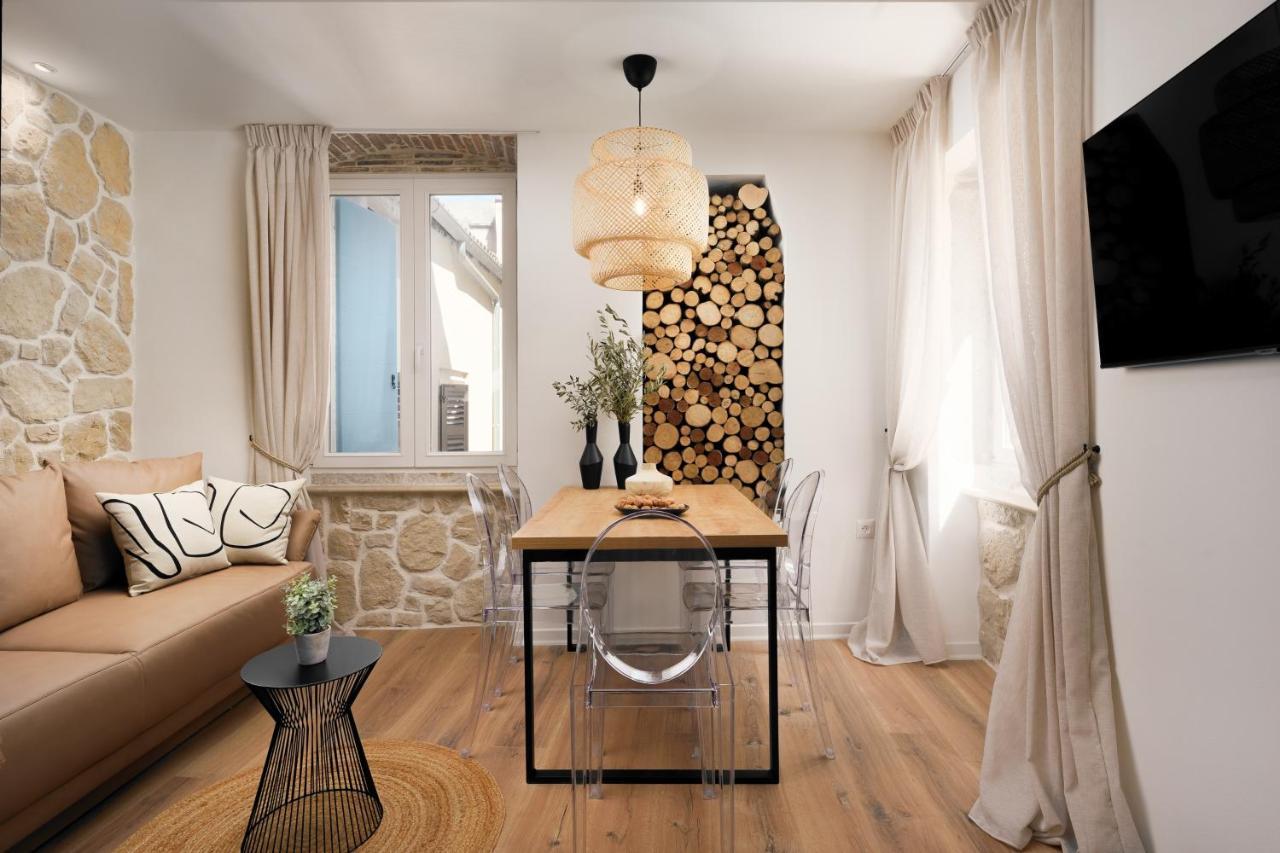 Apartment City Walls In Old Town Of Rovigno Esterno foto
